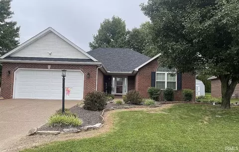 1207 Bowden Dr, Evansville, IN 47725