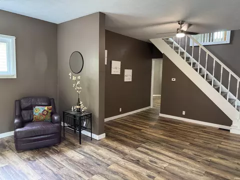 Living - 347 E Main St, Wabash, IN 46992 photo 1 of 1