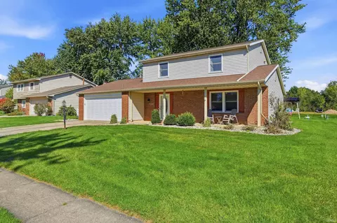 10018 Tiffany Dr, Fort Wayne, IN 46804
