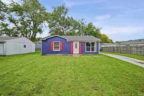 3236 Pipers Glen Dr, Lafayette, IN 47909