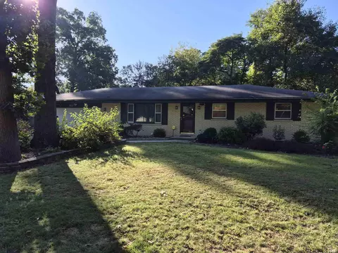 19282 Marion Ave, South Bend, IN 46637