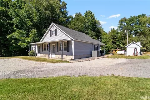 305 E St Rd 64 Rd, Winslow, IN 47598