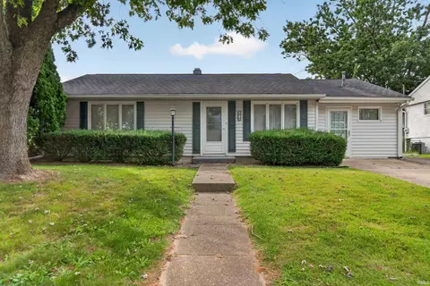 1401 Gleneagles Dr, Kokomo, IN 46902