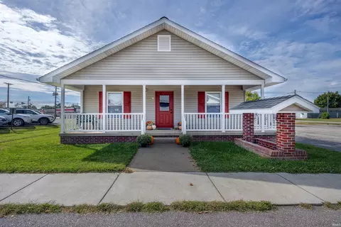 110 W Hammond St, Dale, IN 47523