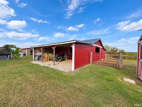 Exterior - 1118 Kings Ridge Rd, Mitchell, IN 47446 photo 15 of 23