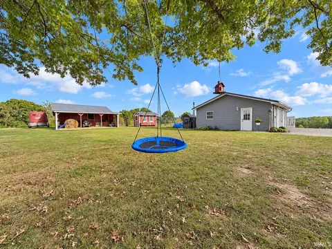Exterior - 1118 Kings Ridge Rd, Mitchell, IN 47446 photo 10 of 23