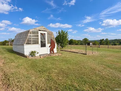 Exterior - 1118 Kings Ridge Rd, Mitchell, IN 47446 photo 18 of 23