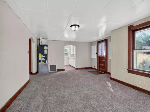 Living - 4580 W E Dr, Albion, IN 46701 photo 3 of 3