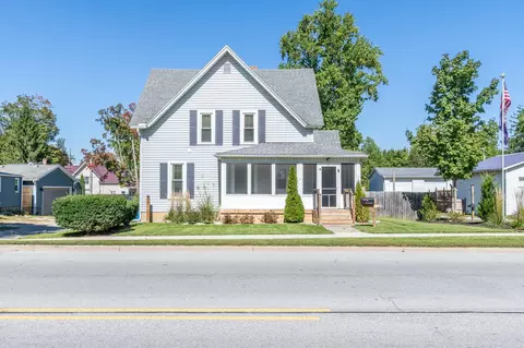 900 W Maumee St, Angola, IN 46703