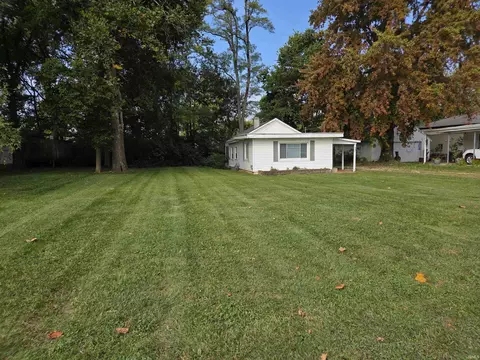 801 S Brittain Ave, Muncie, IN 47303