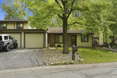 5066 Stellhorn Rd, Fort Wayne, IN 46815