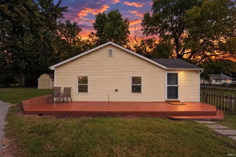 56609 Shore Ave, Elkhart, IN 46516