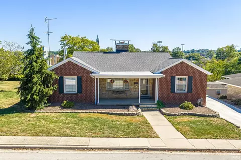 948 Macarthur St, Jasper, IN 47546