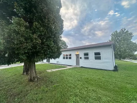 1806 Fruit St, Huntington, IN 46750