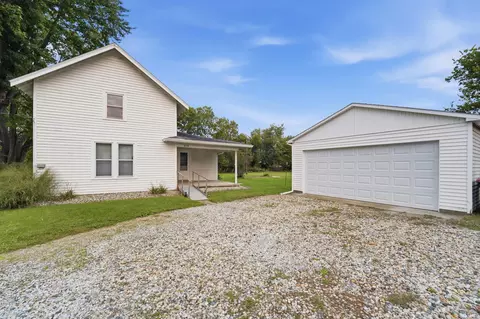 279 Republican St, Dayton, IN 47941