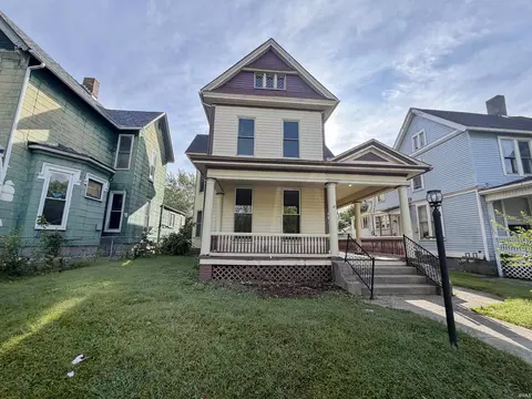 39 S 15th St, Richmond, IN 47374