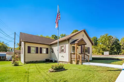 307 W Main St, Springport, IN 47386