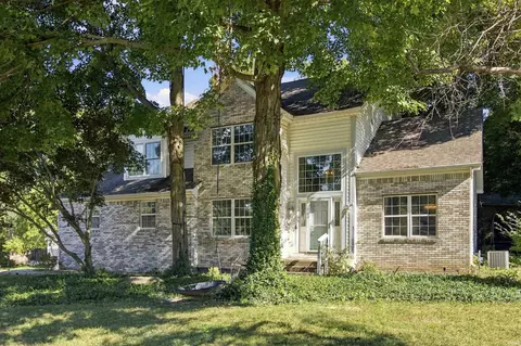 2301 Wigeon Dr, Lafayette, IN 47905