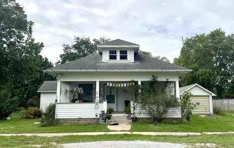 904 W Walnut St, North Manchester, IN 46962