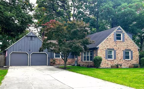 3712 Blueridge Ln, Fort Wayne, IN 46815