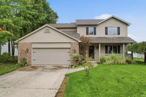 5432 Bear Creek Pass, Auburn, IN 46706