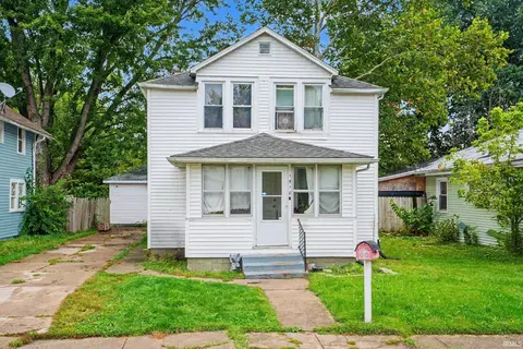 1518 Webster St, South Bend, IN 46613