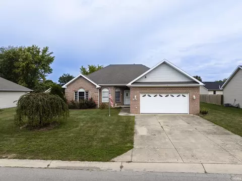7904 W Kennedy Pkwy, Yorktown, IN 47396
