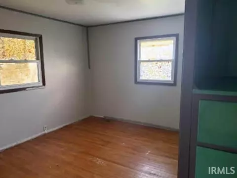 579 E 5th St, Peru, IN 46970 photo 5
