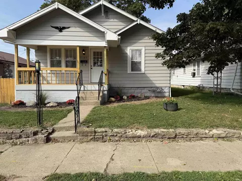 2309 S Mulberry St, Muncie, IN 47302