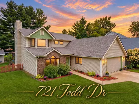 721 Todd Dr, Angola, IN 46703
