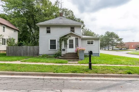 515 S Washington St, Angola, IN 46703