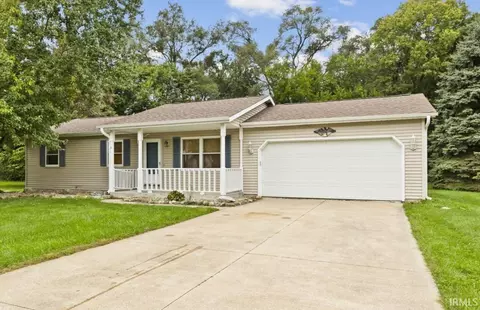 58915 Runway Rd, Elkhart, IN 46516