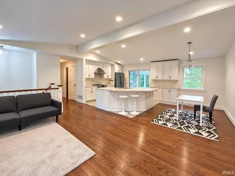 Kitchen - 4310 E Morningside Dr, Bloomington, IN 47408 photo 6 of 7