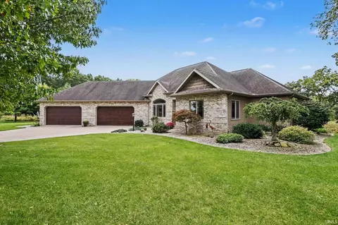 52221 Winding Waters Ln, Elkhart, IN 46514