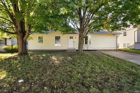 56645 Norman Ct, Elkhart, IN 46516