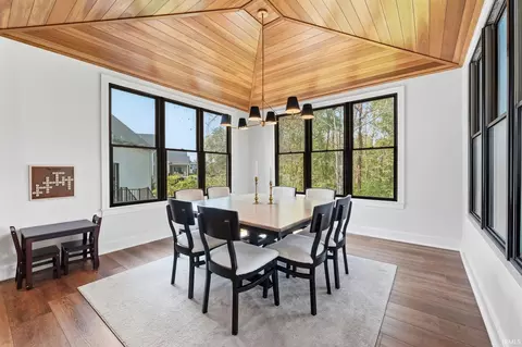 Dining - 405 E Basalt Dr, Huntertown, IN 46748 photo 1 of 3