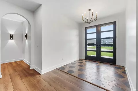 Entry Way - 405 E Basalt Dr, Huntertown, IN 46748 photo 1 of 4