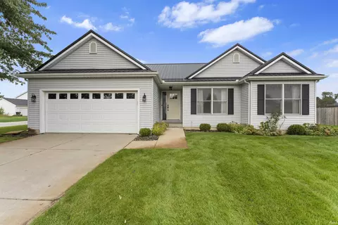 27675 Red Thistle Dr, Elkhart, IN 46514