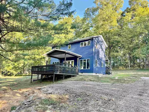 9020 W Graves Rd, Bloomington, IN 47403