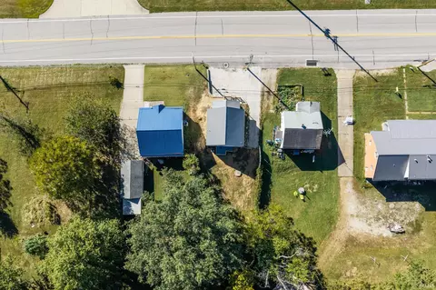 View/Area - 914 W Divison Rd, Jasper, IN 47546 photo 5 of 7