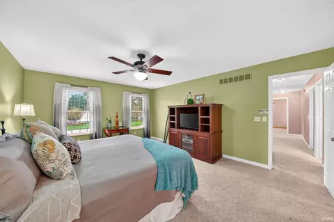 Bedroom - 16288 Windemere Ct, Granger, IN 46530 photo 1 of 5
