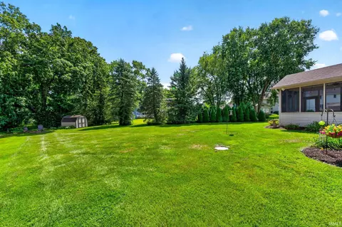 Exterior - 16288 Windemere Ct, Granger, IN 46530 photo 10 of 11