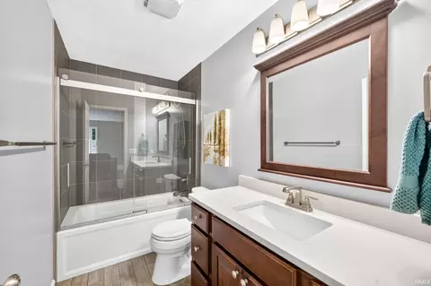 Bath - 16288 Windemere Ct, Granger, IN 46530 photo 3 of 3
