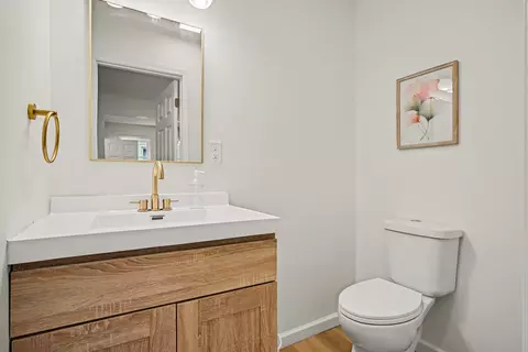 Bath - 1237 Cedar St, South Bend, IN 46617 photo 3 of 5