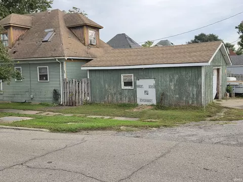 253 E 9th St, Peru, IN 46970 photo 2