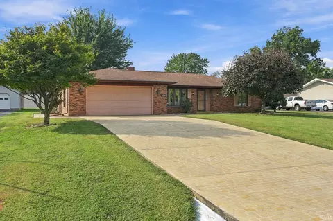 219 E Harvest Ln, Petersburg, IN 47567