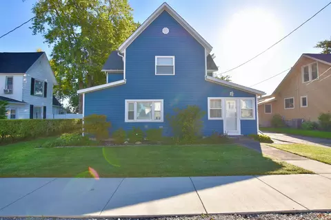 307 N Burke St, Wolcott, IN 47995