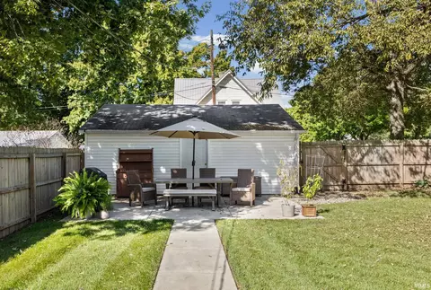 Exterior - 323 E Madison St, Delphi, IN 46923 photo 6 of 7