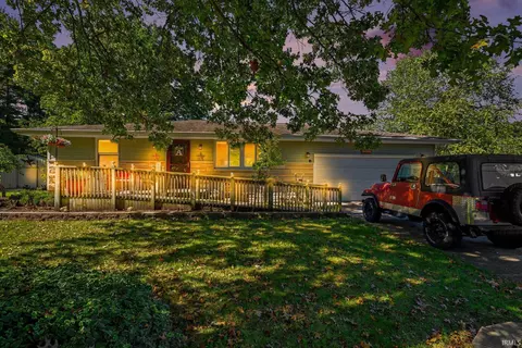 52579 Shellbark Ave, South Bend, IN 46628