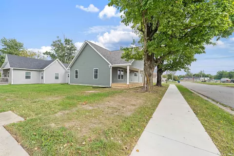 Other - 324 W Warren St, Mitchell, IN 47446 photo 4 of 7